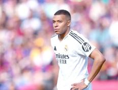 28圈-包含姆巴佩赛事官方发布挺进下一轮新规，篮网争议不断！的词条